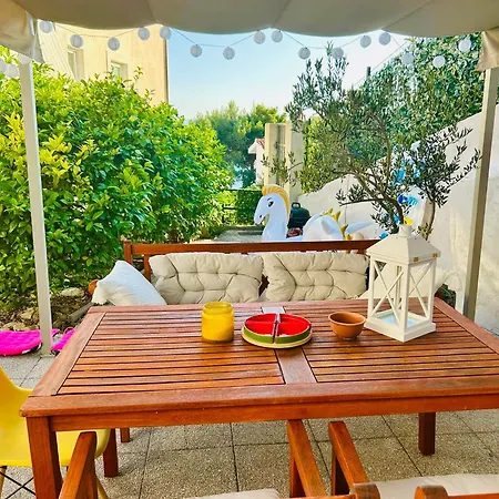 Διαμέρισμα Sea View Beachfront Maslina Omiš