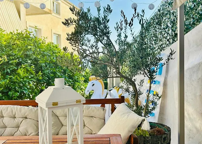Sea View Beachfront Maslina
